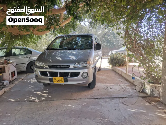 هيونداي ستار اكس بنزين مكيف دبل مقاعد قابلة للطي ماشية 176 الف كيلو...