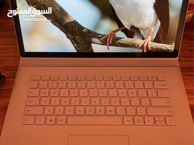 Microsoft surface book 2