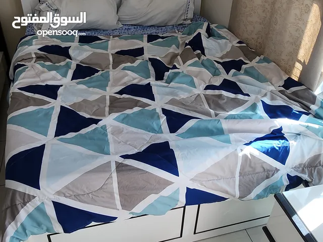 bed and maitress فرش تخت