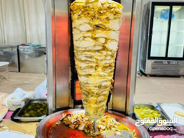 مطعم شاورما ومشويات وطبخ مصرى ودجاج شوايه