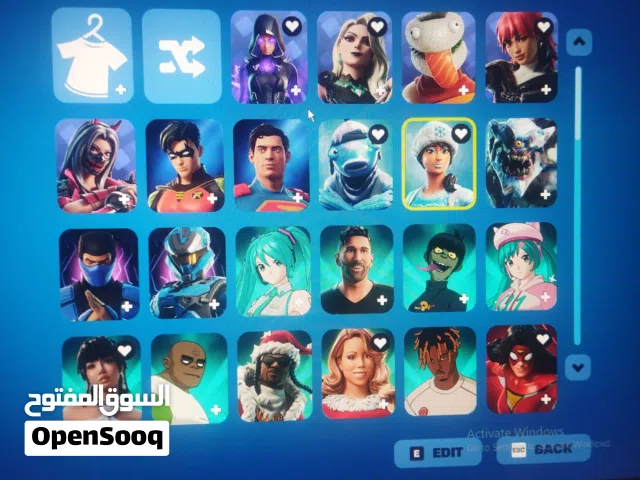 حساب فورتنايت 120 سكن بسعر لقطه