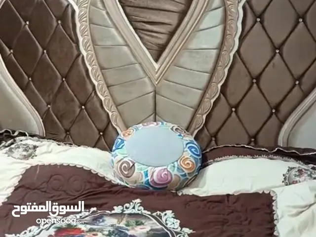 غرفة نوم متكونه من 6 قطع مابي اي ضرر