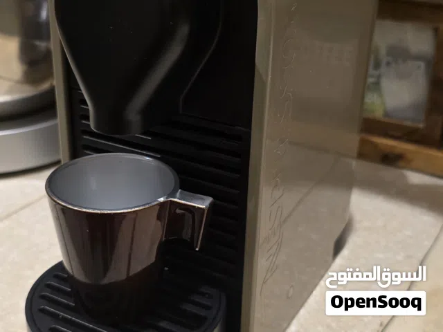 معروضة للبيع: آلة قهوة Nespresso Inissia