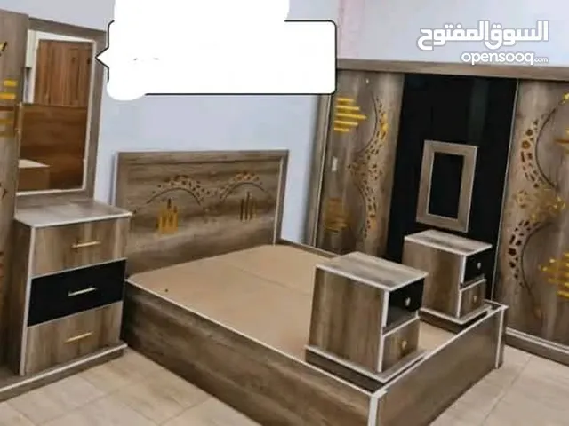 غرف نوووم مميزة و من المصنع مباشر و ممكن نشتغل ليك ع حسب طلبك التوصيل عليك و التركيب علينا
