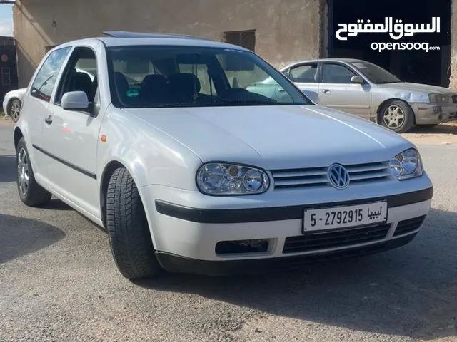 Volkswagen ID.4 2000 in Tripoli