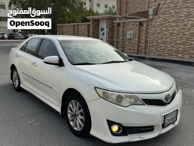 تويوتا كامري مديل 2012