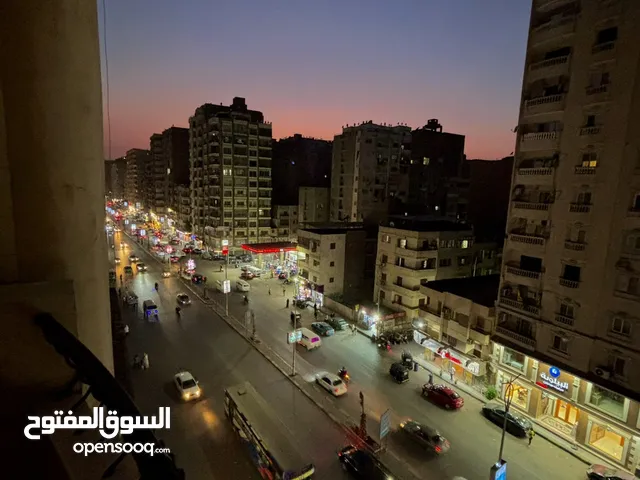160 m2 3 Bedrooms Apartments for Sale in Giza Haram
