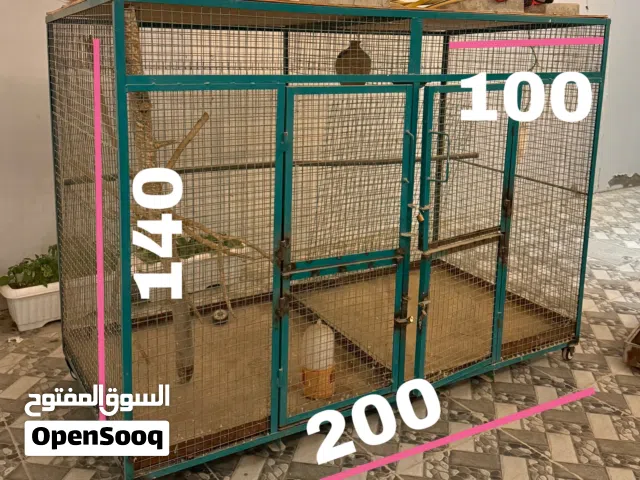 قفص للبيع..