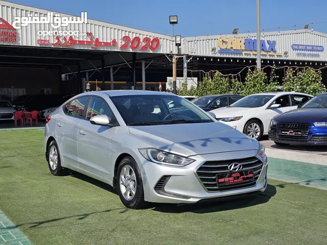 Hyundai Elantra Se 2017 Silver 2.0L