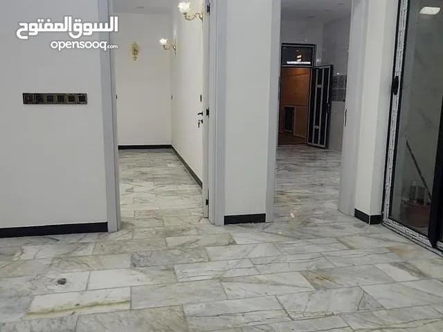 160m2 2 Bedrooms Townhouse for Sale in Baghdad Saidiya