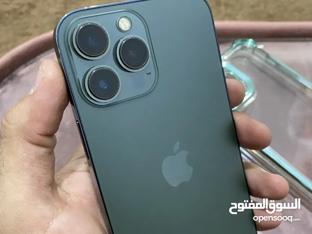 Apple iPhone 13 Pro Max 256 GB in Mafraq