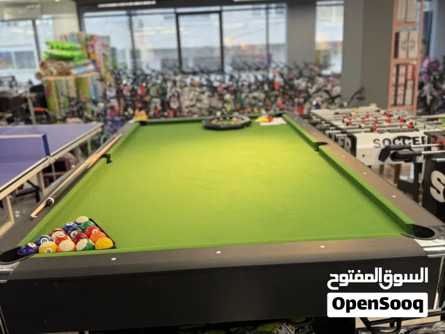 طاولة البلياردو الحجم الكبير