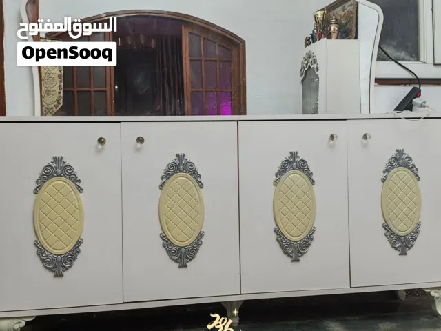 حجرة أكل المكان طرابلس