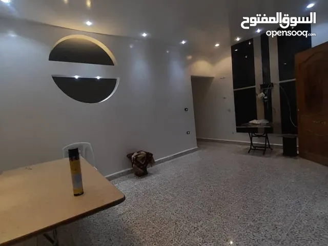 محضر مؤالف من طابقين وسطح