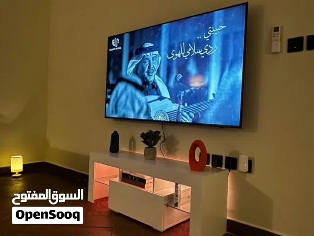 شقة للايجار 2000ابو ظبي الخالديه من المالك مباشرة