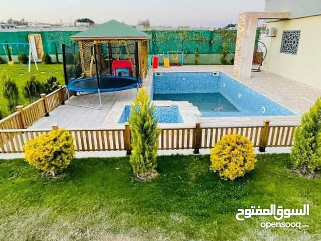 4 Bedrooms Farms for Sale in Tripoli Ain Zara