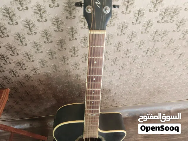 جيتار eko للبيع مستعمل 10Kd