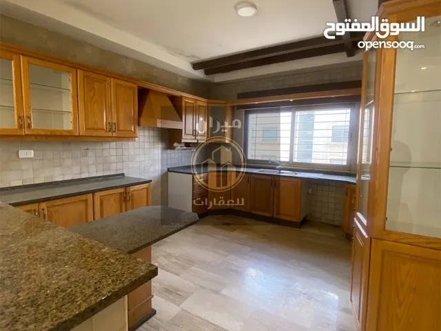 200 m2 3 Bedrooms Apartments for Rent in Amman Khalda