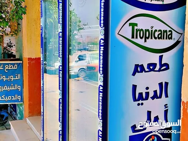 تلاجه بيبسي بابين جديده زيرووو عرض 110 طول 210 ضمان سنة قطع غيار مستورده تقفيل مصري موتور امبراكو