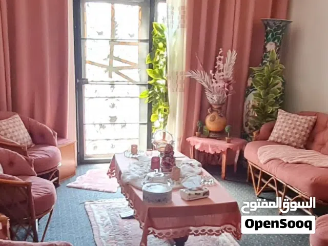 طقم خيزران كامل+  طاوله مرمر الماني+طاوله سرفيس+البرادي والسجاد ، الماني النوعيه