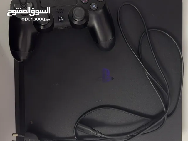PlayStation 4 slim