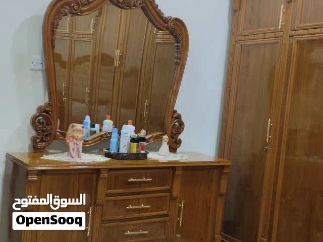 غرفه صاج نجاره صاج وجهين جديده صار سبوع من اخذتهه سبب الزاويه ما صار إلهه مكان خذتهه بتلث ملاين وربع