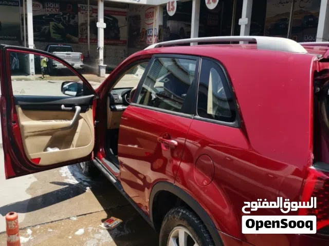 Used Kia Sorento in Basra