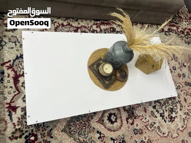 ميز تلفاز وميز وسطي