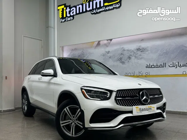 مرسيدس GLC 300 موديل 2022 مع ضمان 3 سنوات