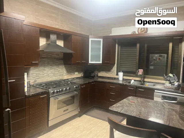 مطبخ للبيع