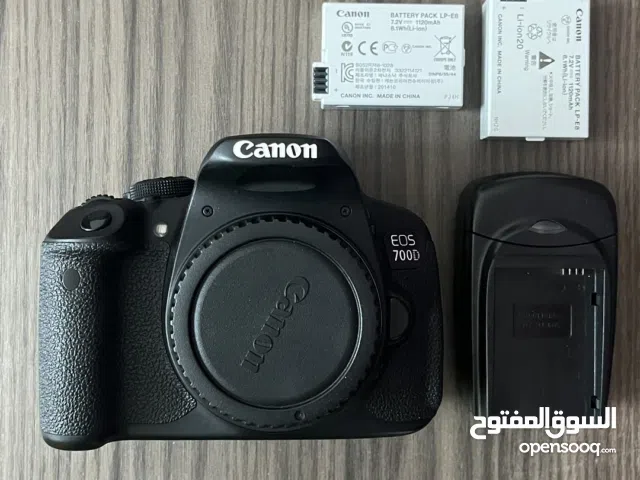 كاميراة كانون 700D