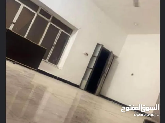 130 m2 1 Bedroom Apartments for Rent in Basra Jubaileh