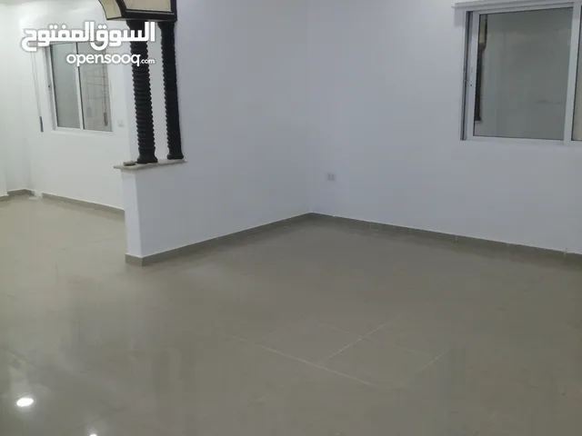 240 m2 3 Bedrooms Apartments for Rent in Irbid Al Hay Al Sharqy