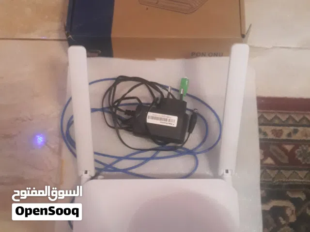 راوتر WiFi 5G FiberHomeUmnia(جديد بالكرتونه لم يستعمل موديل 2025).ذو كفاءه وسرعه عاليه(جديد وكاله).