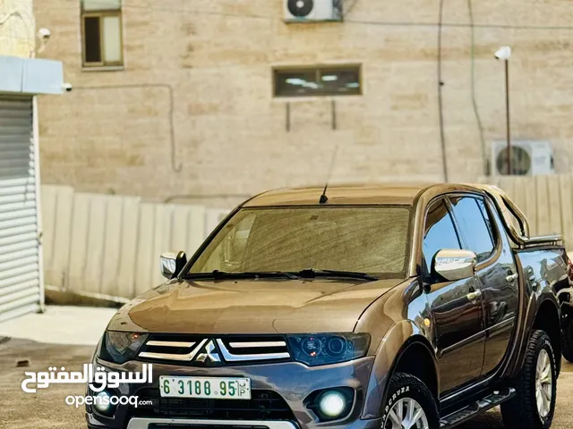 Used Mitsubishi L200 in Hebron