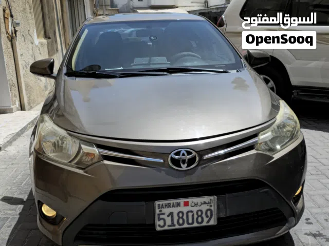 2015, تويوتا, يارس, E