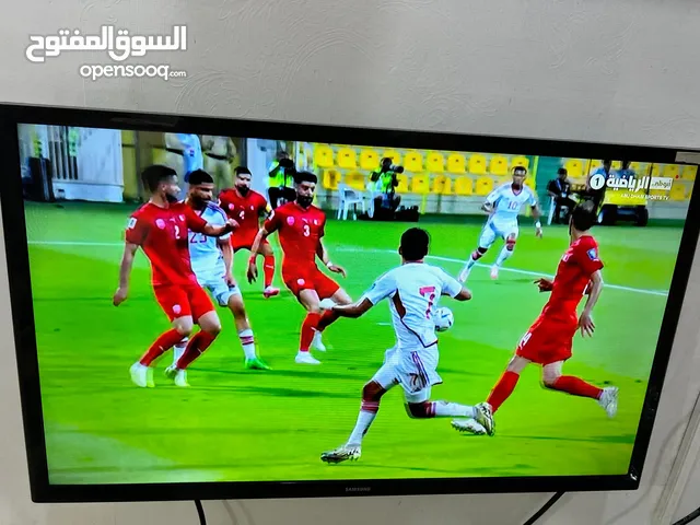LG LED 32 inch TV in Al Mukalla