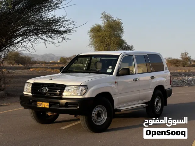 2005 تويوتا لاند كروزر GX