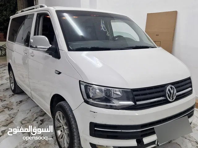 فولكس فاجن كرافيل برايفت ماشية 238 ألف جير يدوي خالية من اي ضربات