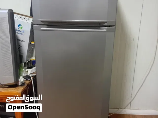 ثلاجة للبيع