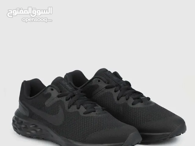 Black Sport Shoes in Al Riyadh