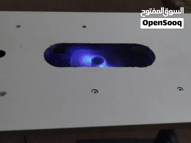 طاولة لابتوب و آيباد