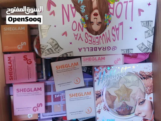كارتون مكياج