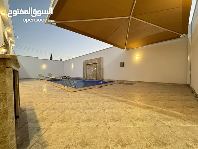 130 m2 2 Bedrooms Villa for Sale in Tripoli Ain Zara