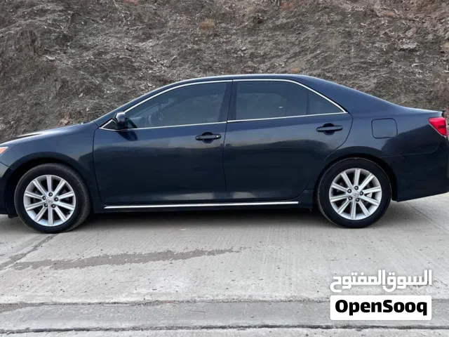 2014 تويوتا كامري XLE