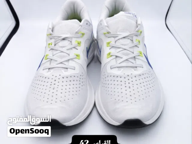 NIKE ZOOM  قطعة مميزة  قياس 42 ، السعر 35000