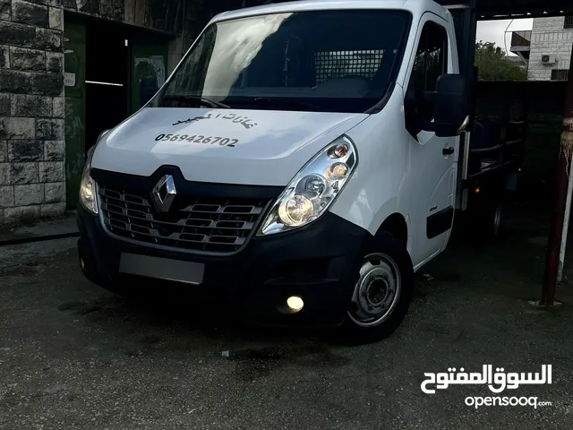 رينو ماستر 2015