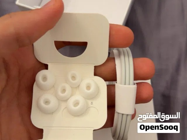 سماعات اير بودز برو (مش اصلي!!!)