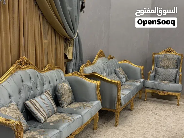 طقم كنب + طاولات