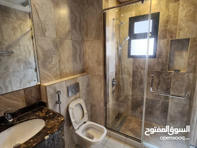6Me6 Modern 2bhk flat for rent with sharing pool in Qurum شقة للايجار مع بركة سباحة في القرم